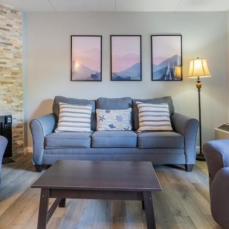 Family Bear Condos, Full King Suite, Kitchen, Pool Access Unit 103 Gatlinburg Dış mekan fotoğraf