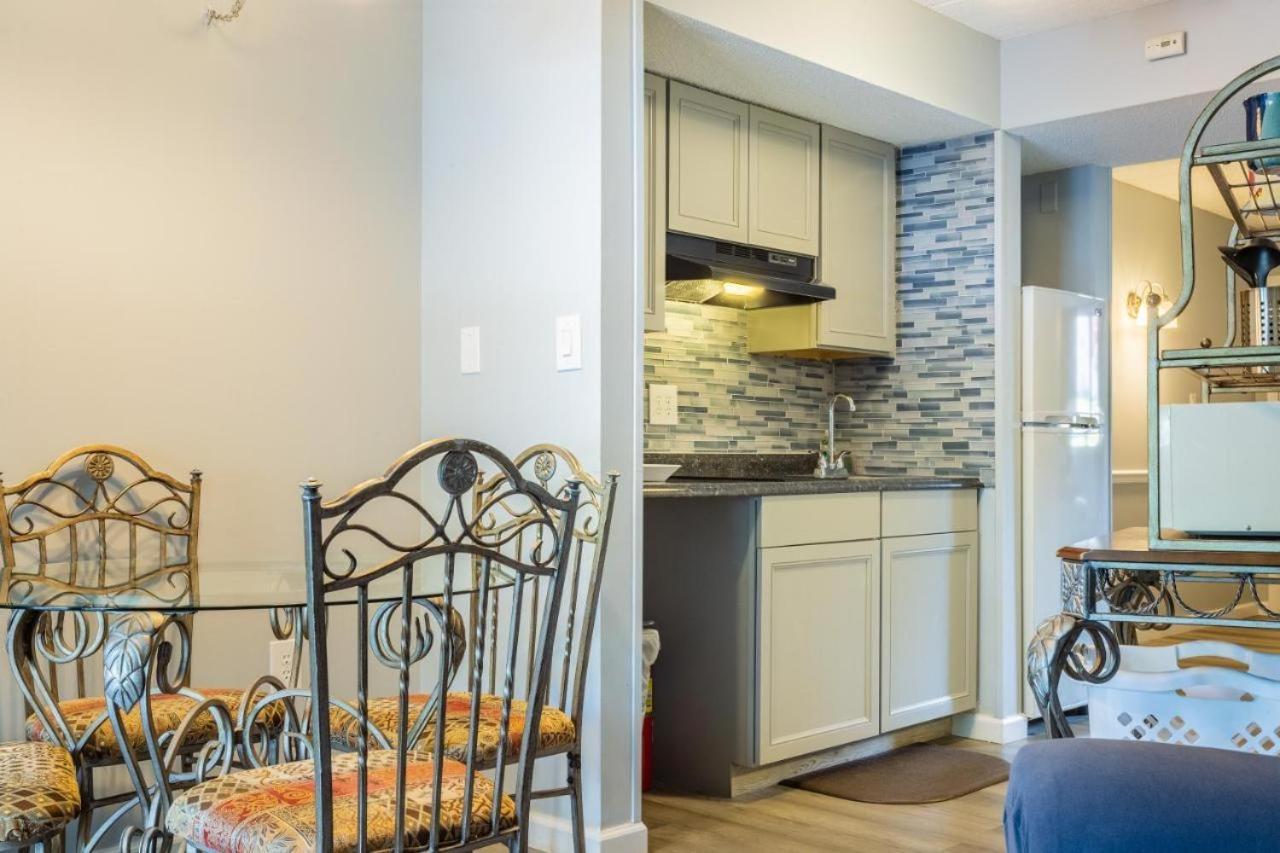 Family Bear Condos, Full King Suite, Kitchen, Pool Access Unit 103 Gatlinburg Dış mekan fotoğraf